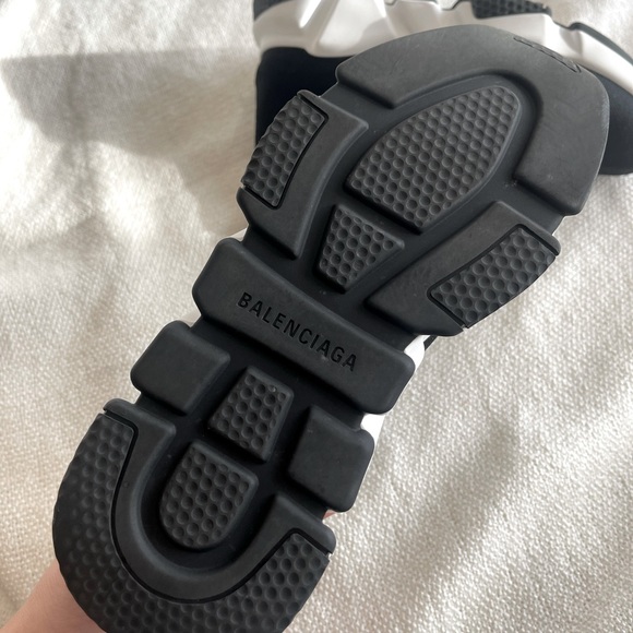 Balenciaga Speed Sneaker - Picture 3 of 4